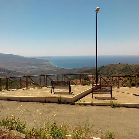 Casa Vacanze Nel Cilento Con Terrazza Panoramica Stella Cilento